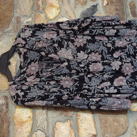 Lucky Brand floral casual top - Picture 2 of 11